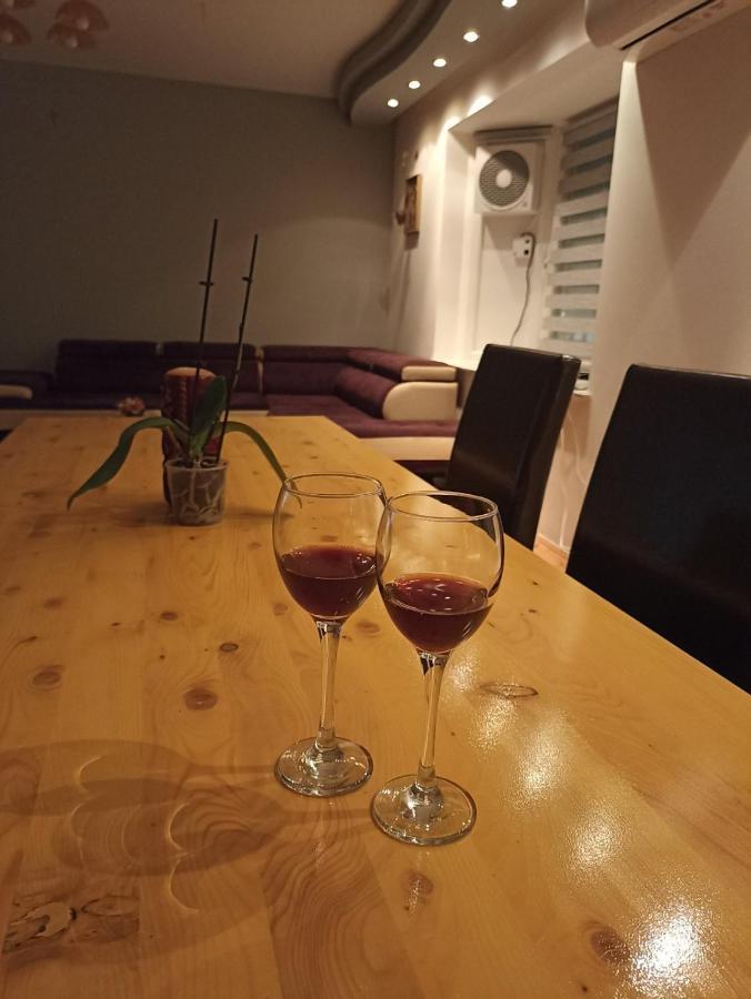 Royal Apartmani Bosanski Samac 外观 照片