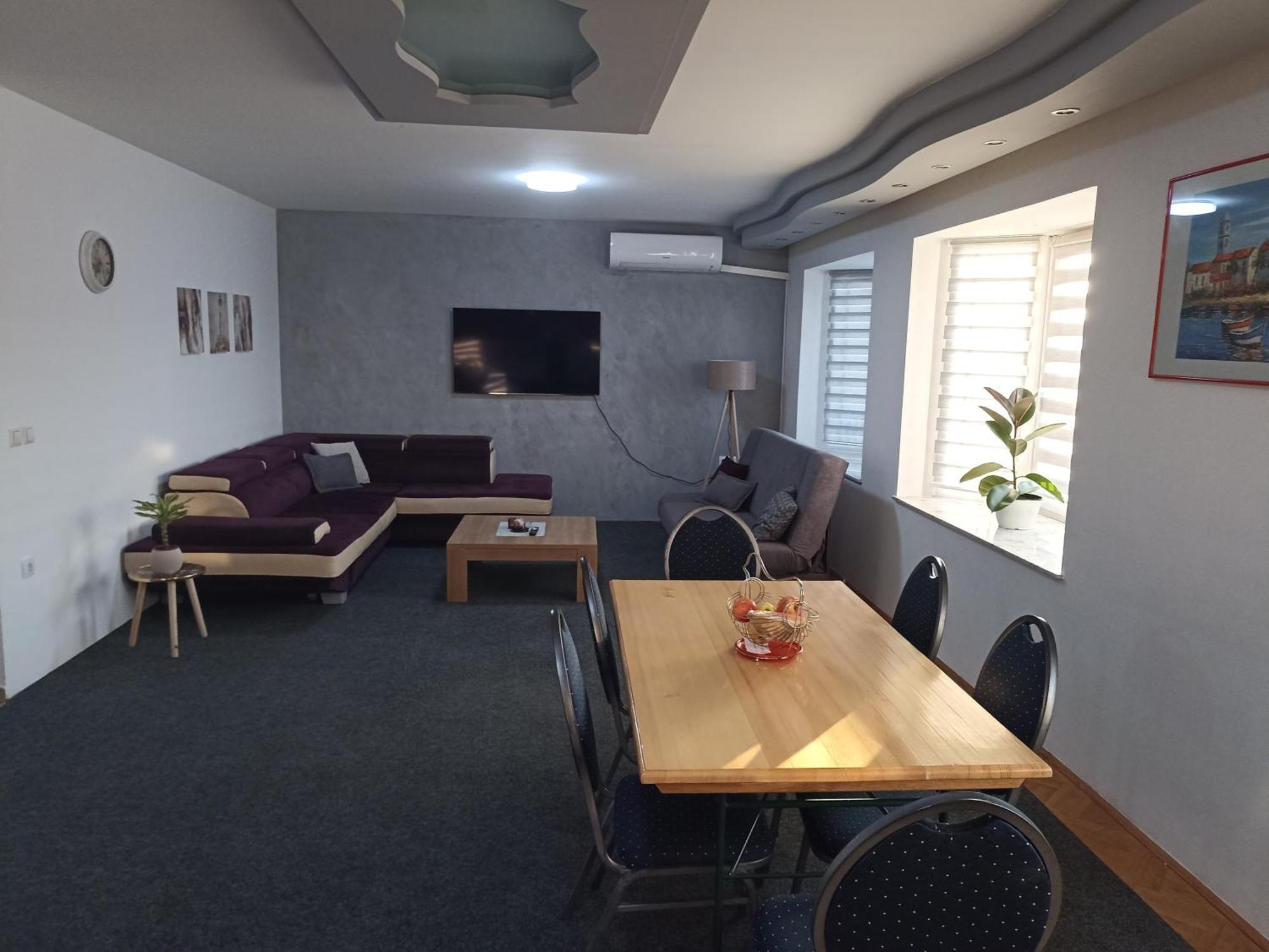Royal Apartmani Bosanski Samac 外观 照片